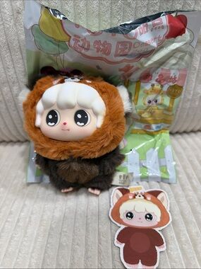 RED PANDA- Yoyo Dessert Zoo Plush Series.New. Verified. No Box.